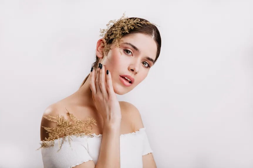 Makijaż ślubny dla panny młodej – na co postawić i jak go wykonać?