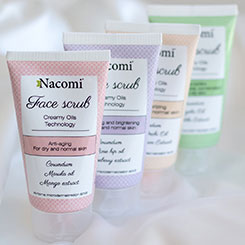 Nacomi Smoothing Scrub