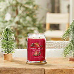 Yankee Candle Signature