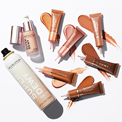 Makeup Revolution Superdewy