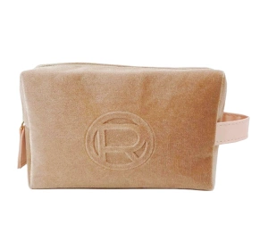 L'Oréal Paris poręczna kosmetyczka zapinana na zamek