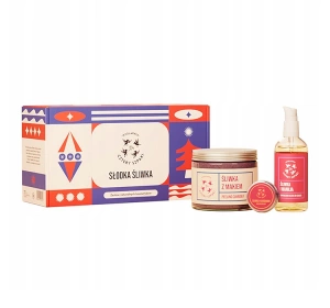 Mydlarnia Cztery Szpaki zestaw prezentowy kosmetyków naturalnych Słodka Śliwka peeling cukrowy 250 ml + olejek do ciała 100 ml + balsam do ust 15 ml